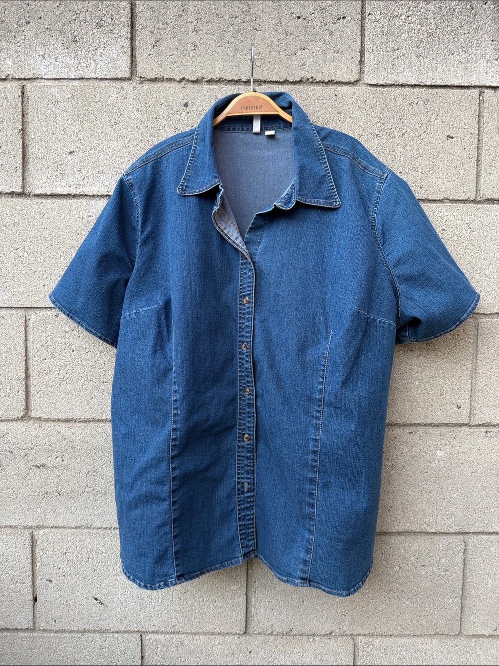 Short-Sleeve Denim Button Up Shirt - Blue